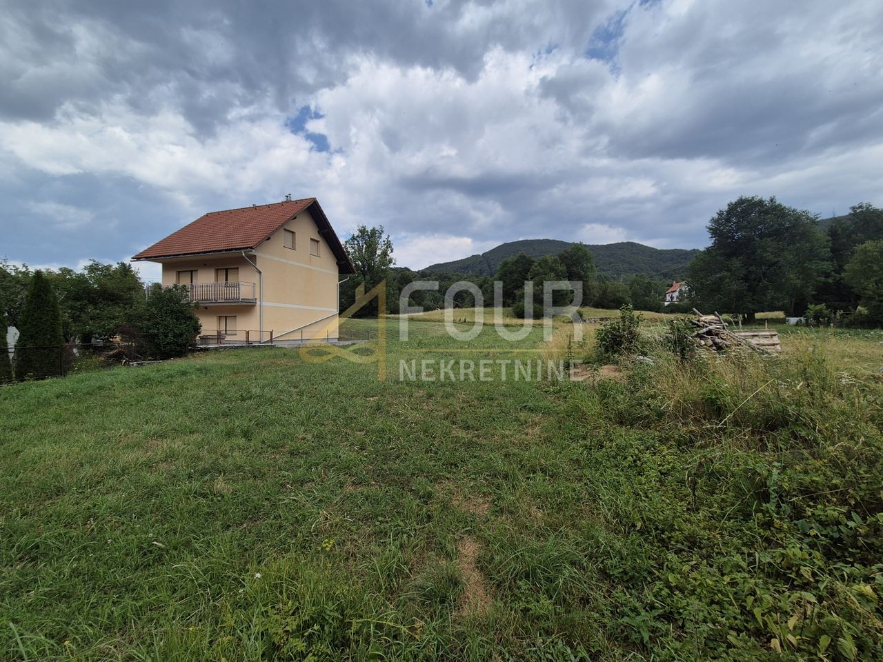 Grundstück u Mrkopalju, 1201m², slika 4