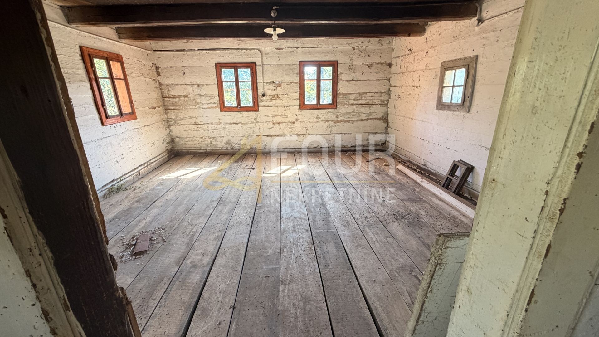 Kuća u Tounju, 100m²