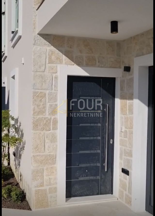 House u Malinskoj – Dubašnici, 139.69m², 3 sobe, slika 2