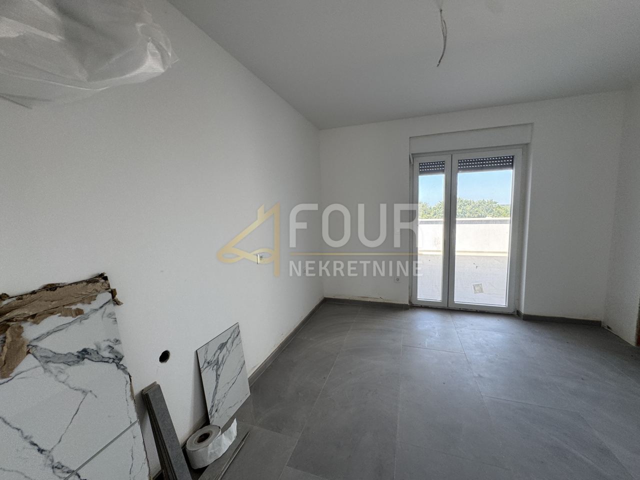 Casa u Vodnjanu, 250m², 5 soba, slika 2