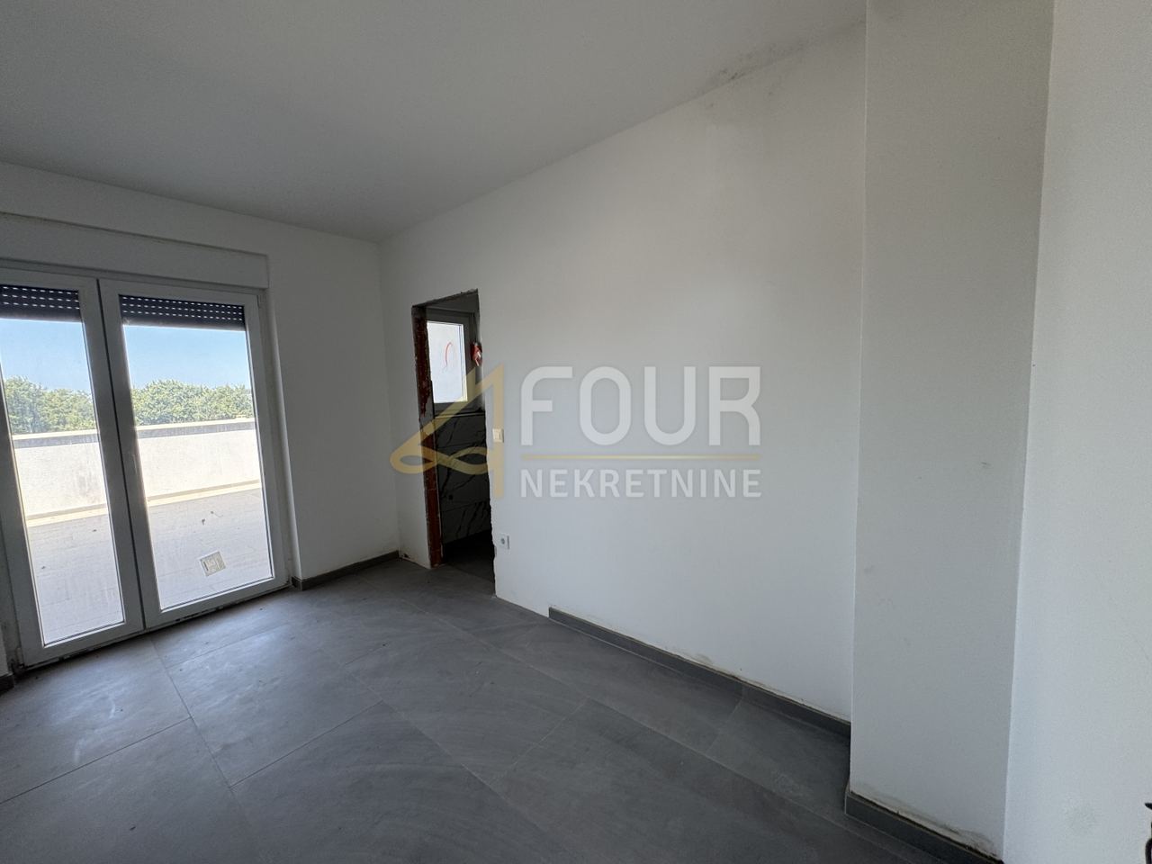 Casa u Vodnjanu, 250m², 5 soba, slika 3
