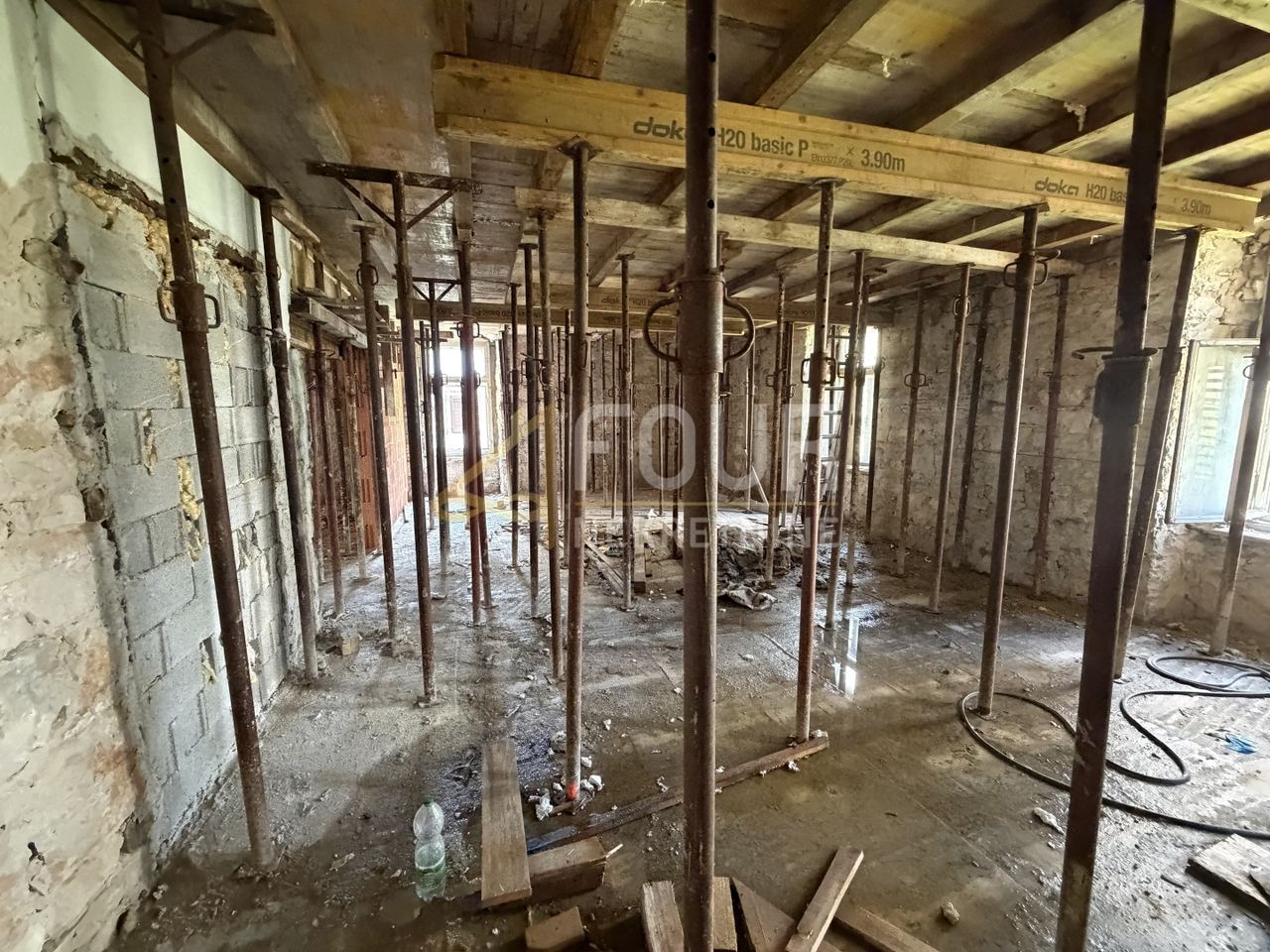 Stan u Puli, 166m², slika 2