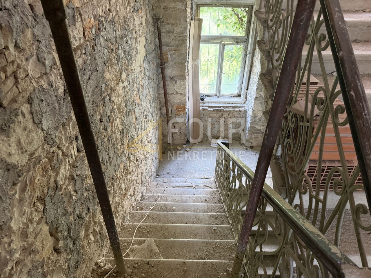 Stan u Puli, 166m², slika 4
