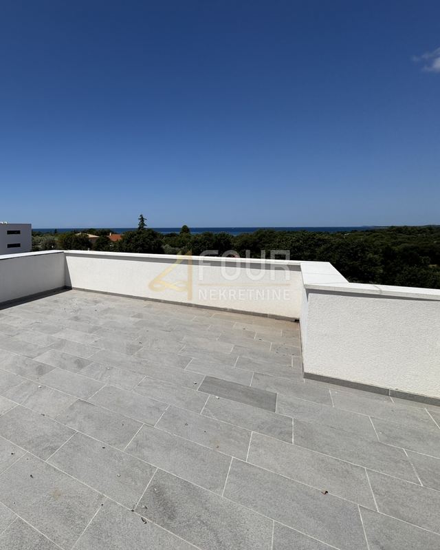 Haus u Vodnjanu, 270m², 6 soba