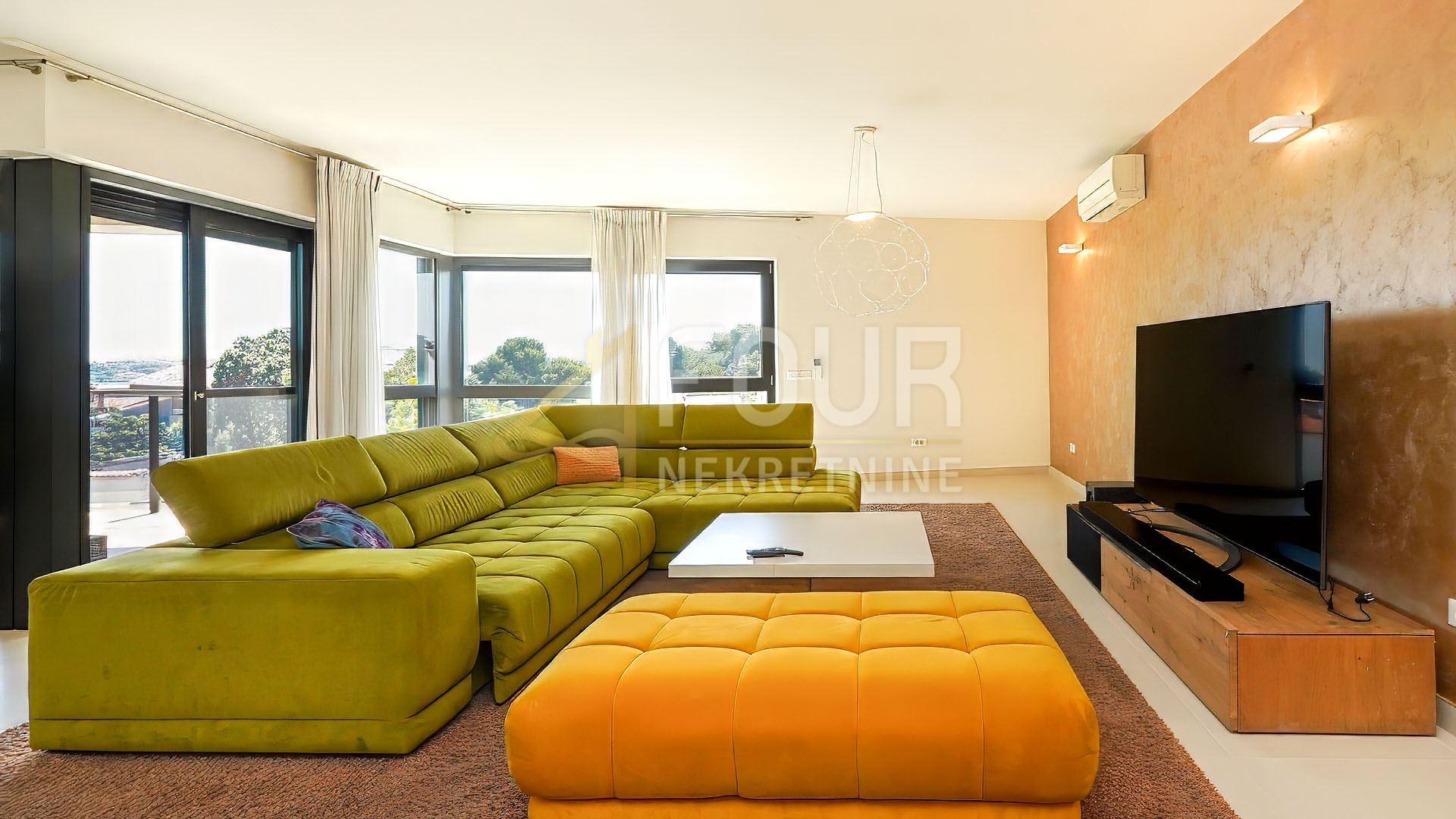 Stan u Rovinju, 256.25m², 4 sobe, slika 3