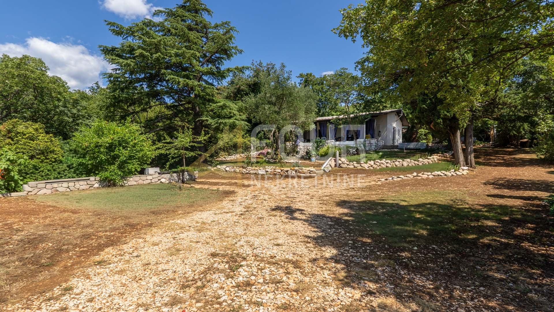 Haus u Kostreni, 40m², 1 soba, slika 3