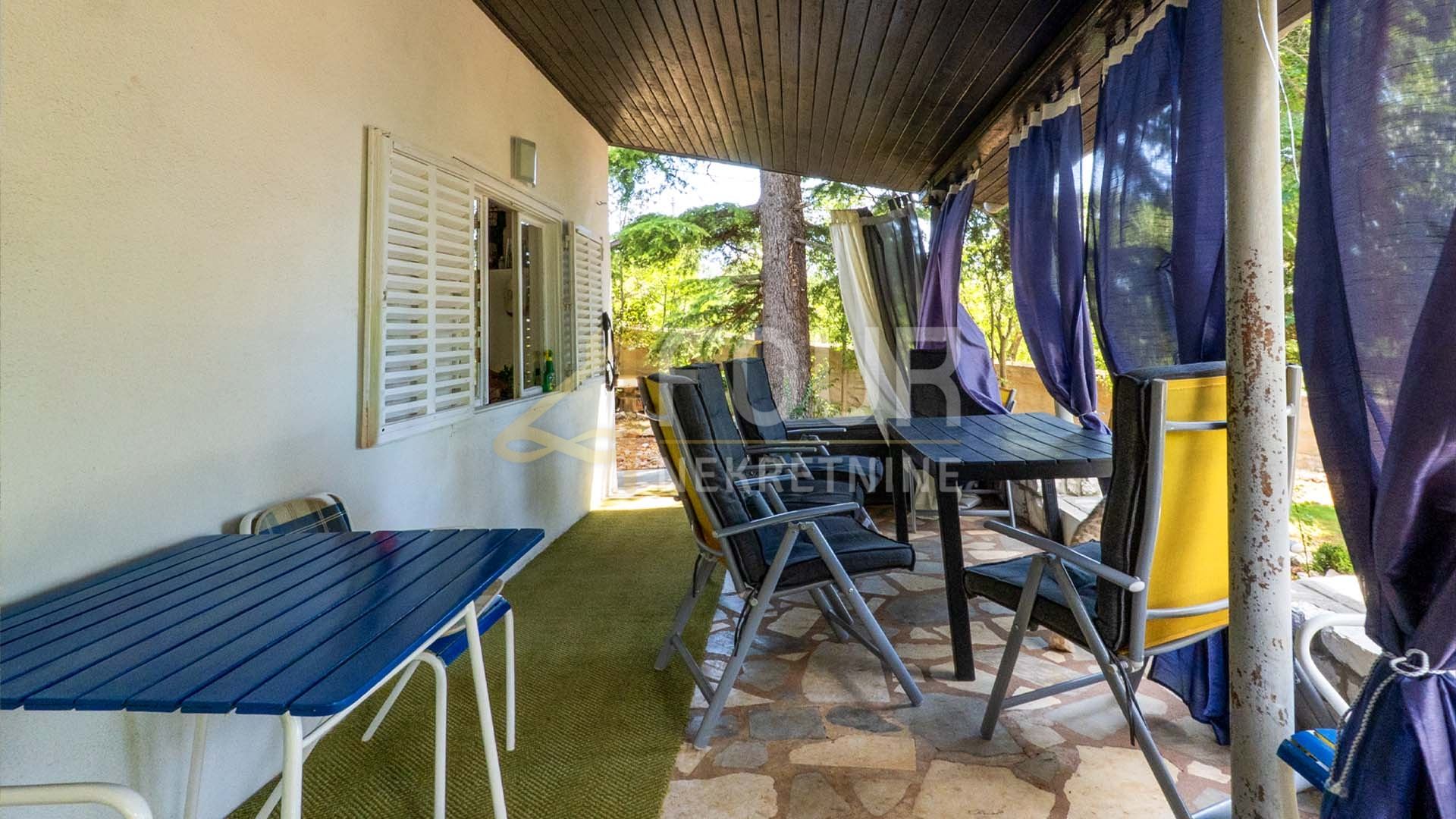Haus u Kostreni, 40m², 1 soba, slika 4
