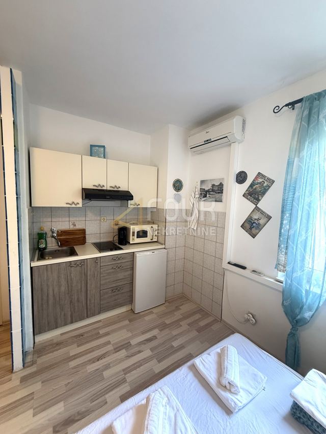Wohnung u Novi Vinodolskiu, 24m², slika 2