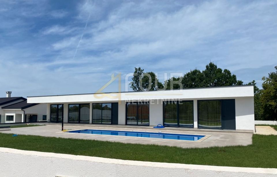 House u Labinu, 283m², 5 soba, slika 2