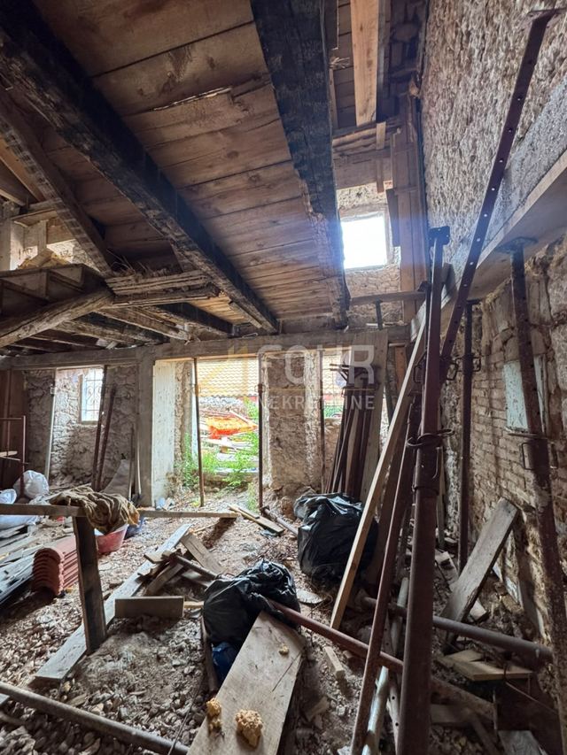 Casa u Kostreni, 116m², 2 sobe, slika 3