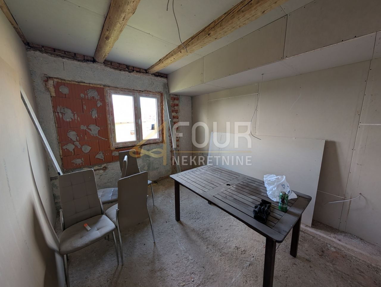 House u Delnicama, 190m², 4 sobe, slika 3