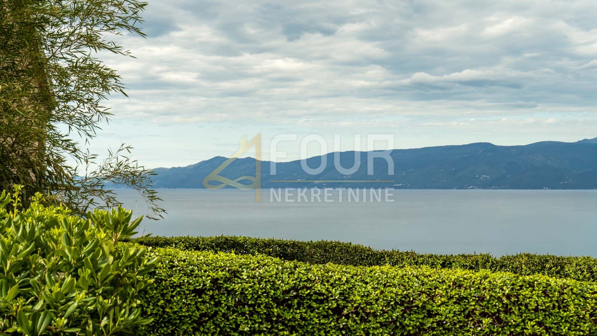 Appartamento u Rijeci, 107.14m², 2 sobe