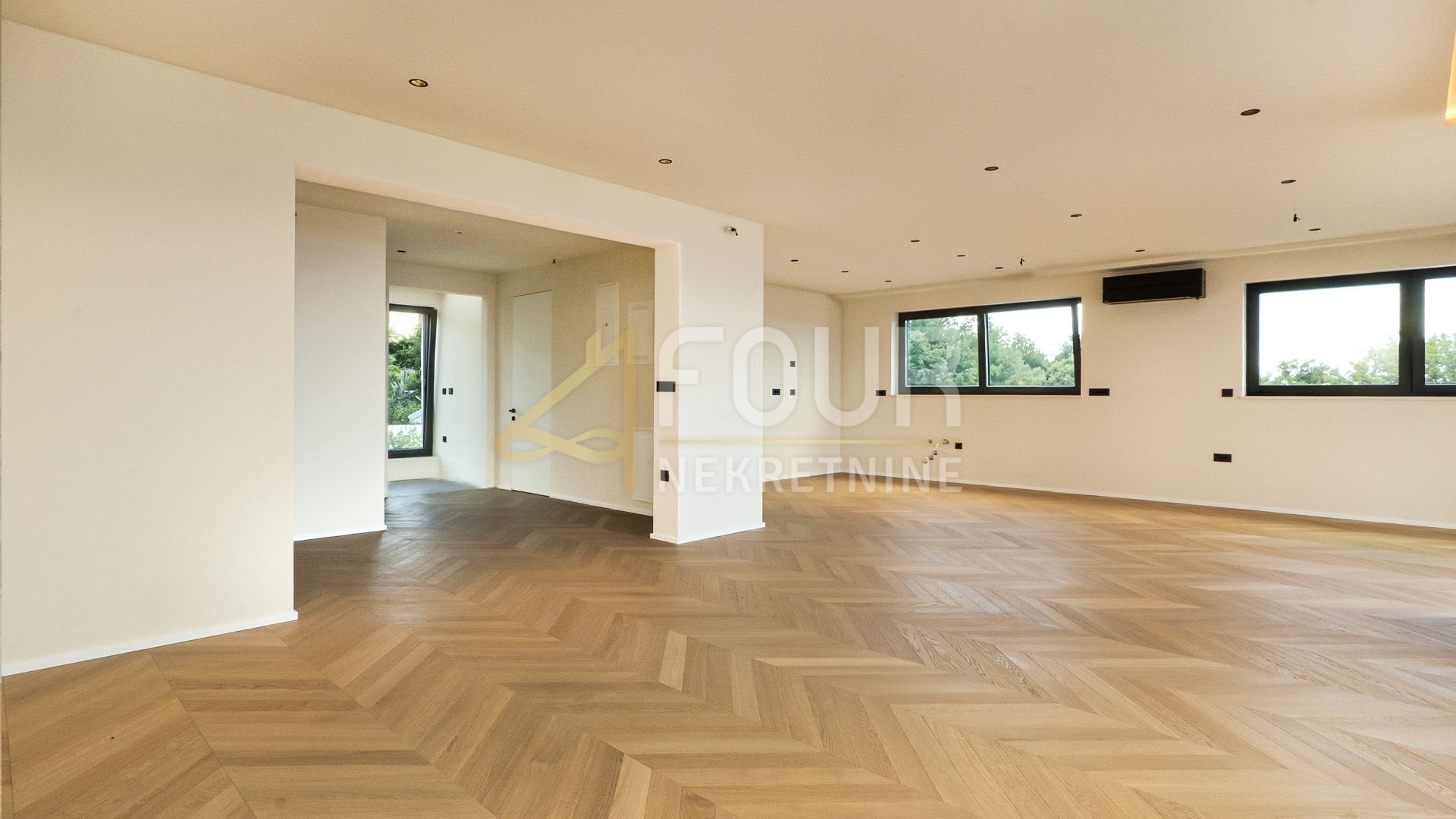 Appartamento u Kostreni, 201.57m², 4 sobe, slika 5