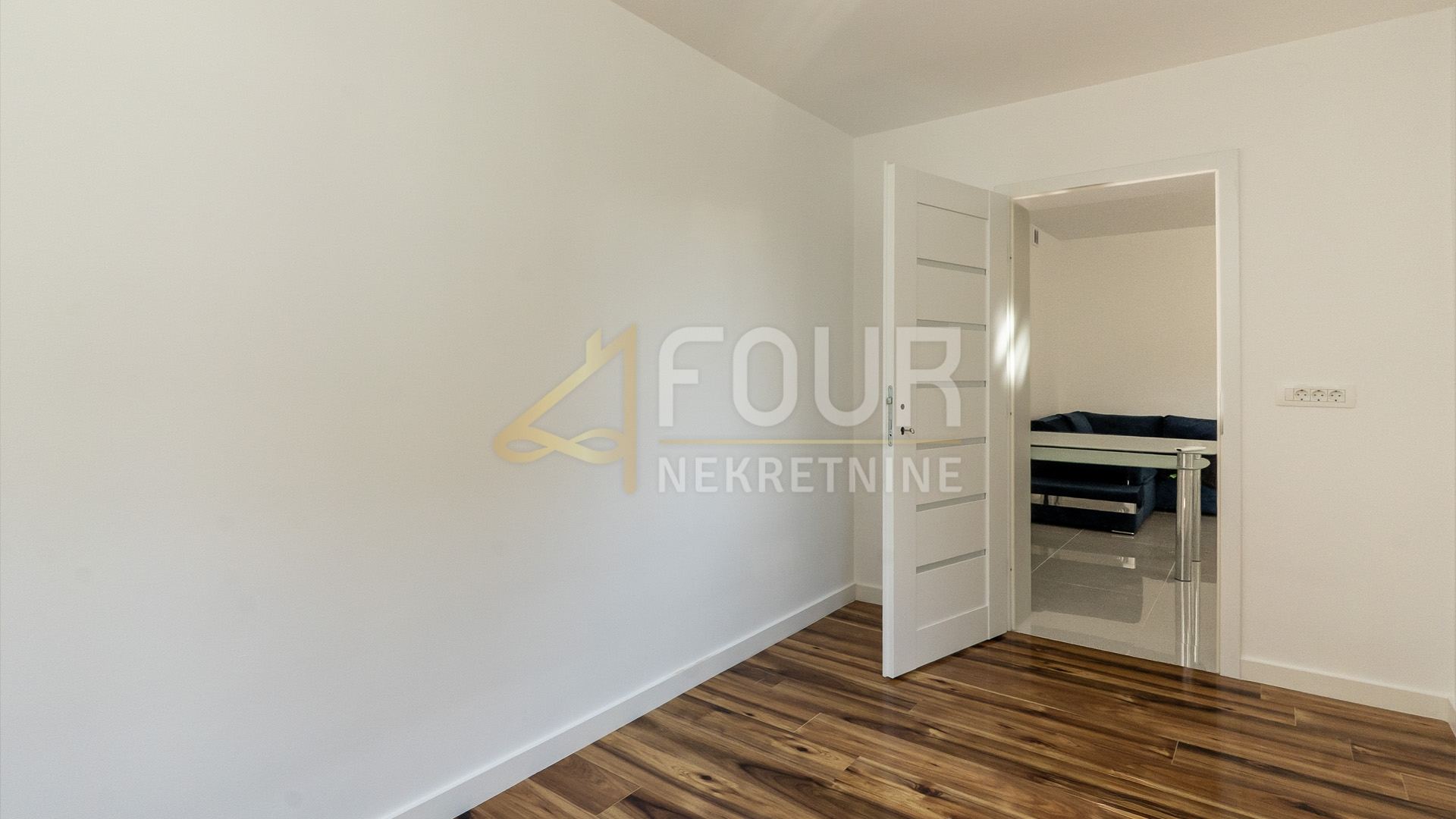 Apartment u Viškovu, 30.2m², 1 soba, slika 3