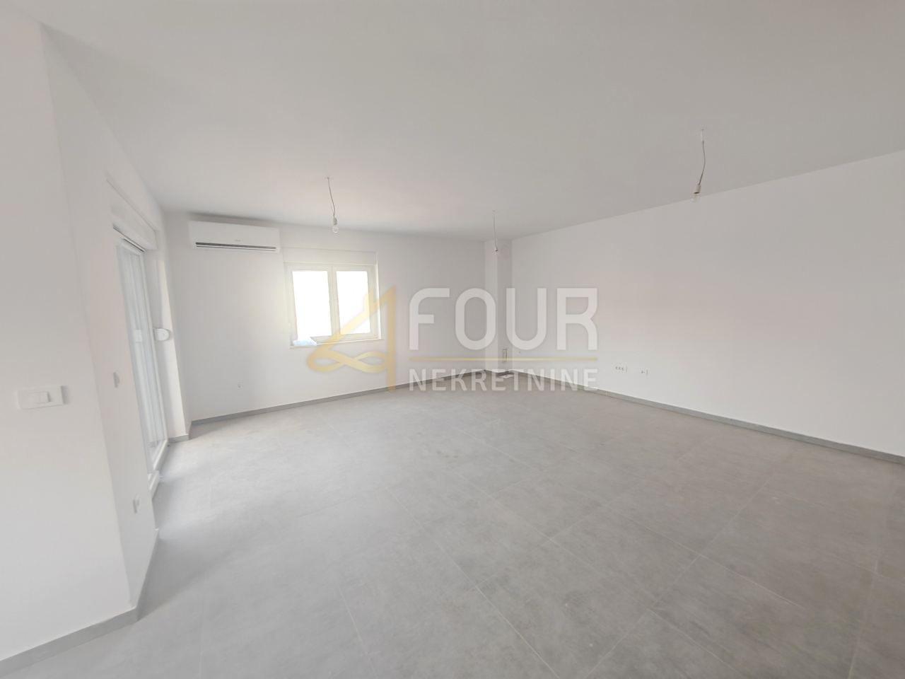 Stan u Puli, 89.95m², 3 sobe