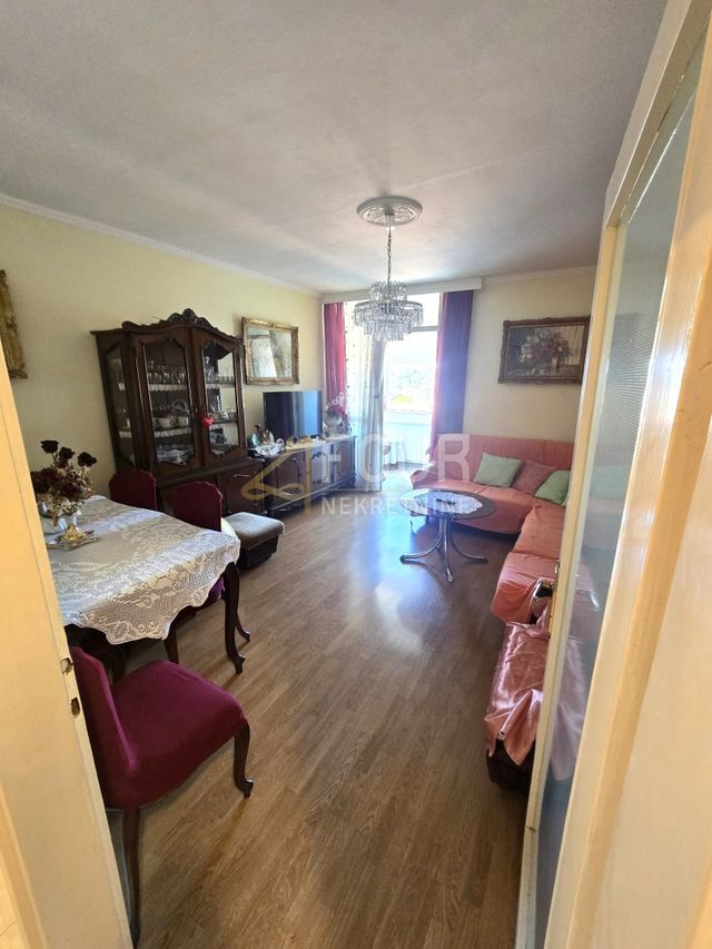Wohnung u Rabu, 43.55m², 2 sobe