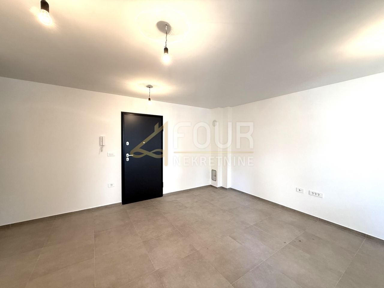 Apartment u Puli, 55m², 2 sobe, slika 4