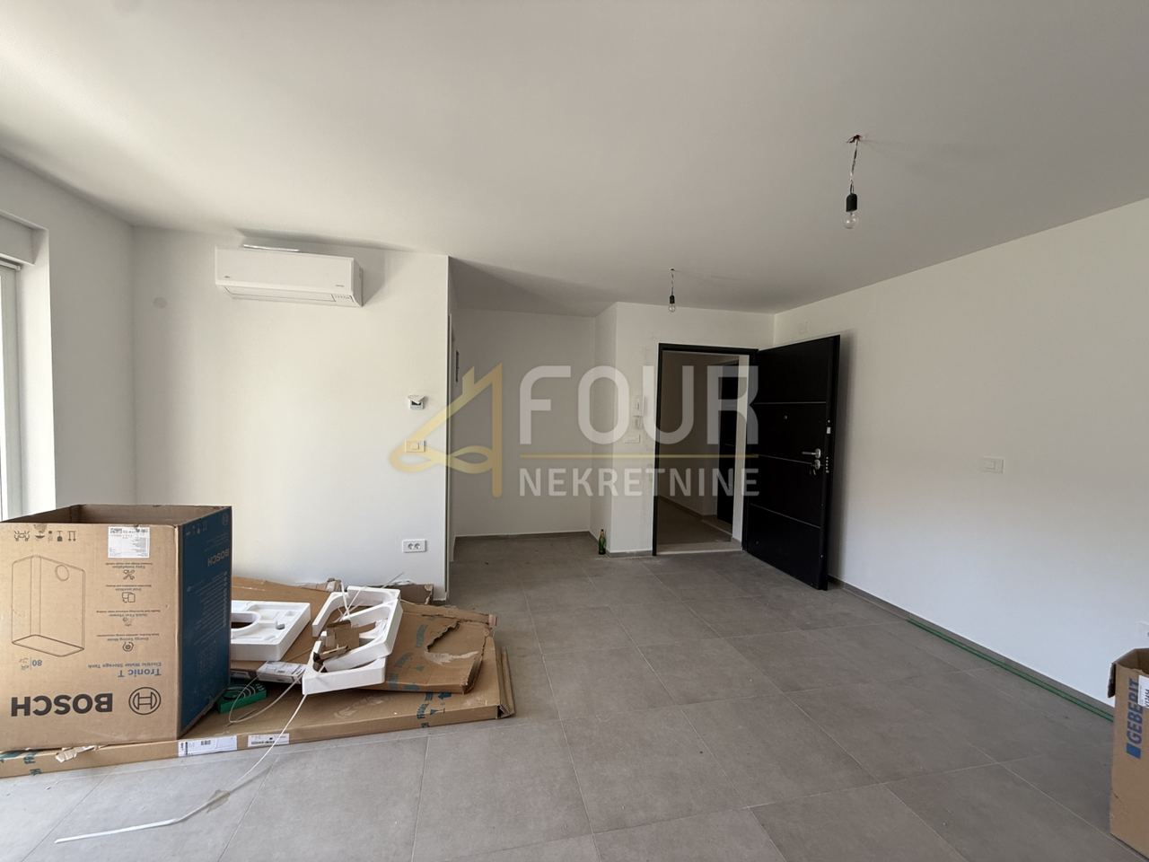 Stan u Puli, 55m², 2 sobe, slika 2