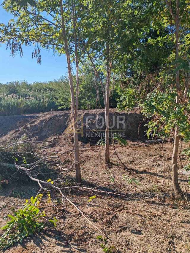 Terreno u Rabu, 2389m², slika 3
