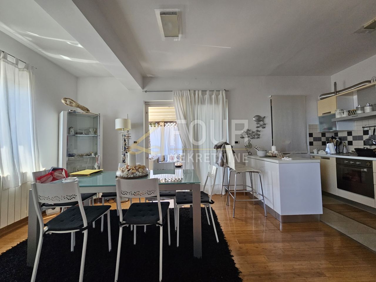Stan u Opatiji, 91.82m², 2 sobe, slika 3