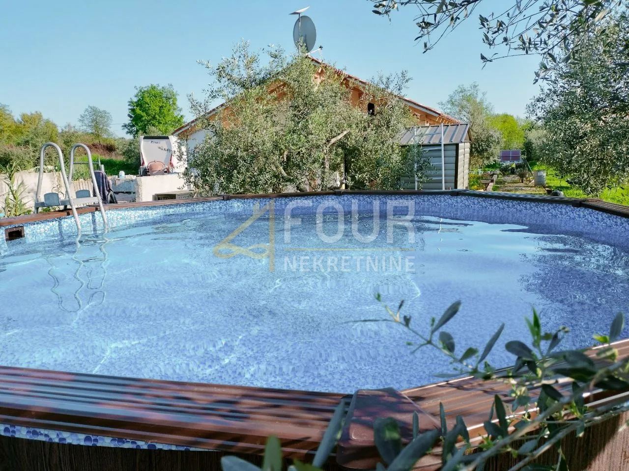 Grundstück u Umagu, 3076m², slika 4