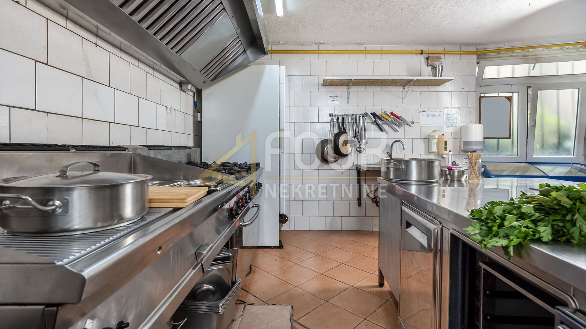 Kuća u Cresu, 588m², 8 soba, slika 5