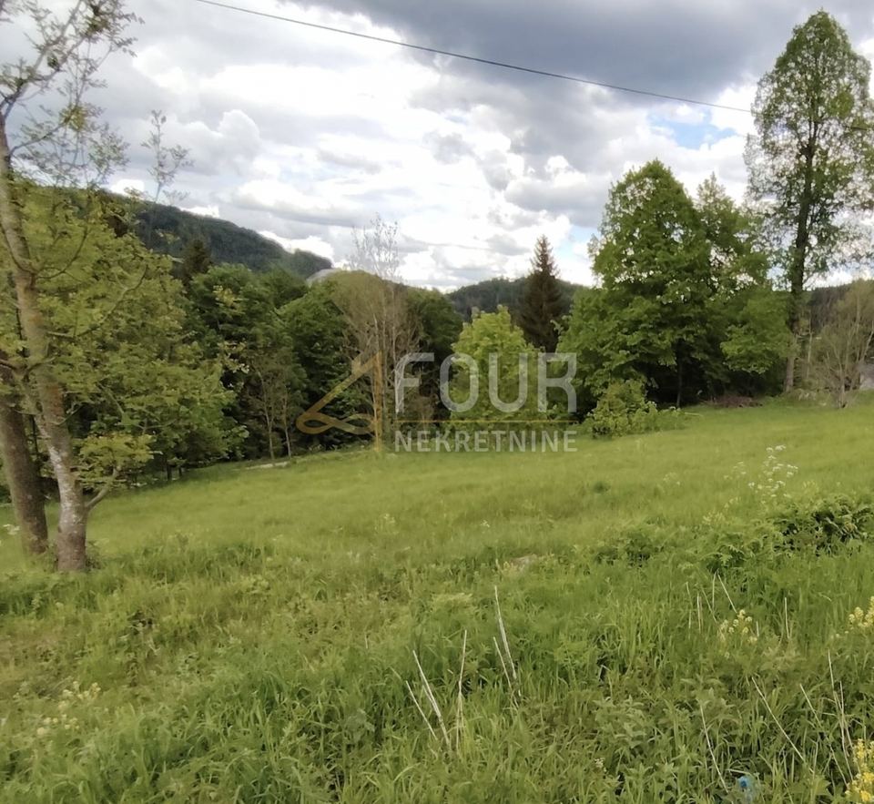 Zemljište u Ravna Gori, 1309m², slika 2
