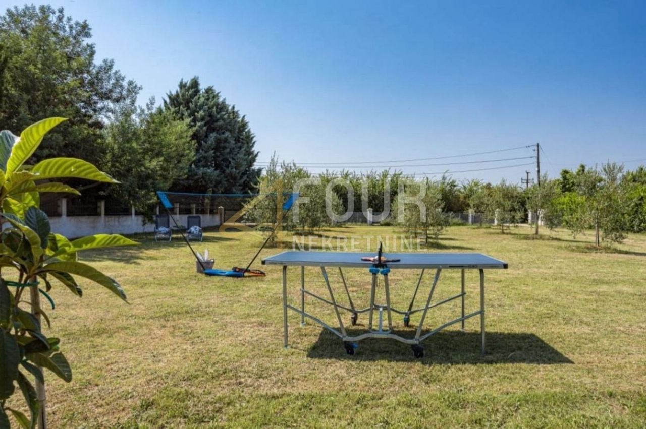 House u Marčani, 160m², 3 sobe, slika 2