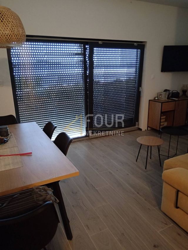 Stan u Novi Vinodolskiu, 51.7m², 1 soba, slika 4