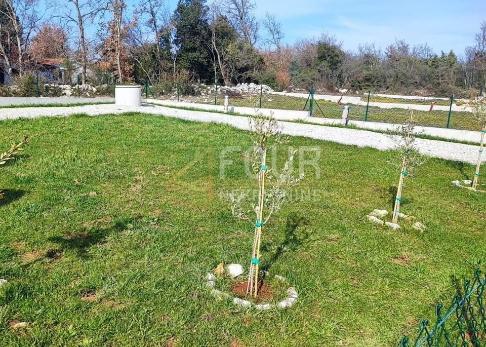 Grundstück u Vodnjanu, 405m²