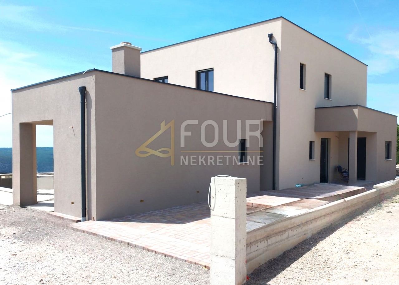 Kuća u Raši, 232.7m², 5 soba, slika 3