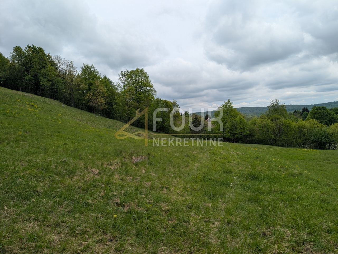 Zemljište u Vrbovsku, 6739m²