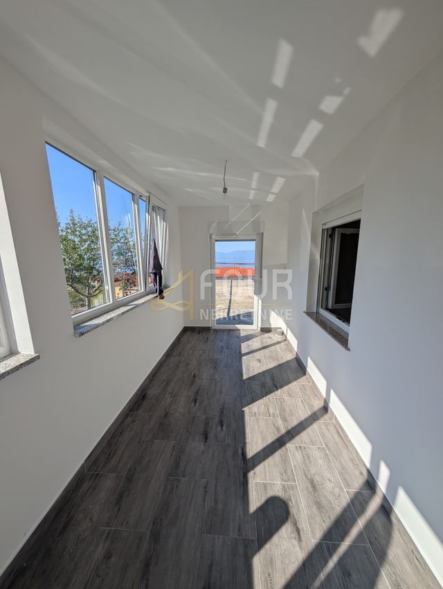 Stan u Rijeci, 33.8m², 1 soba