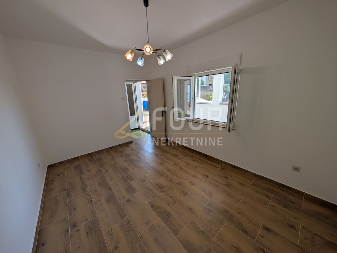 Stan u Rijeci, 33.8m², 1 soba, slika 2