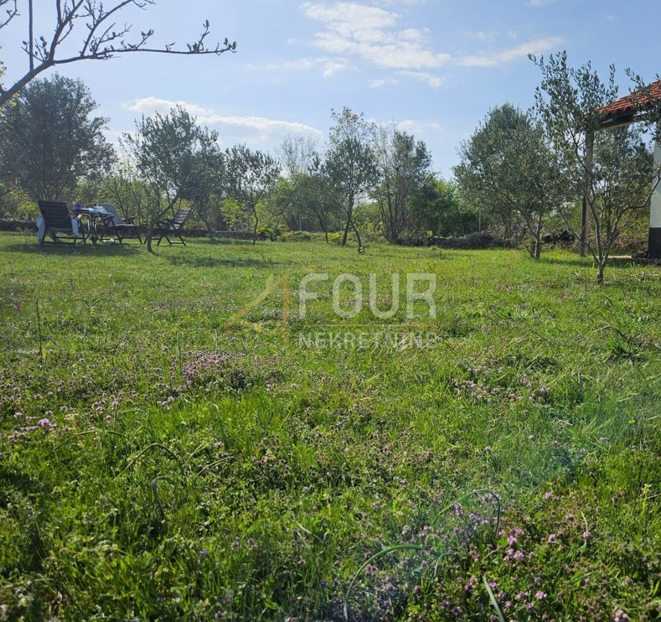 Terreno u Dobrinju, 2230m², slika 3