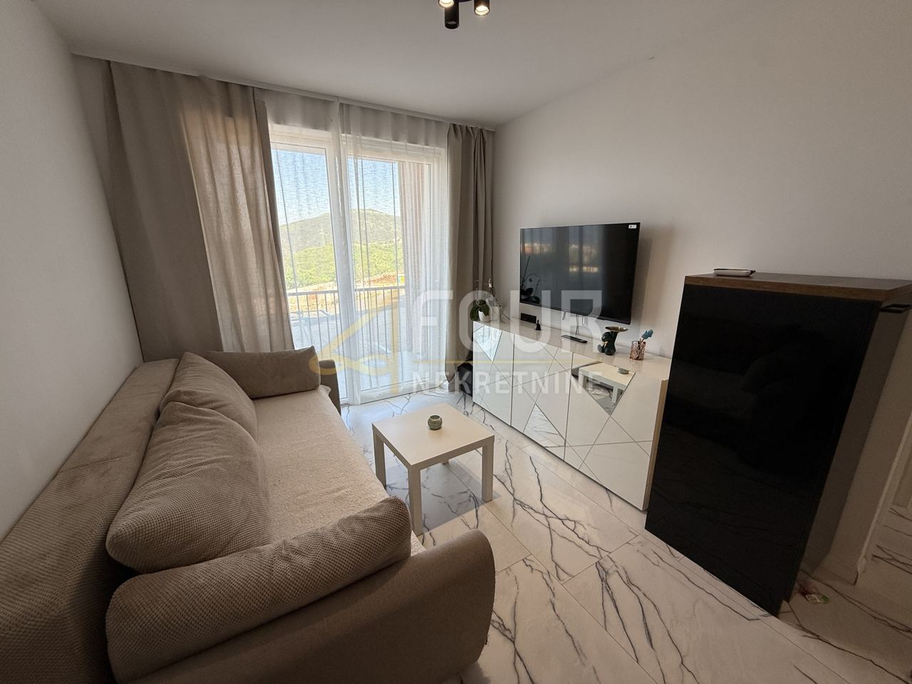 Apartment u Crikvenici, 161.1m², 4 sobe, slika 2