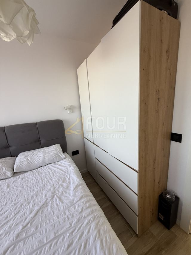 Apartment u Crikvenici, 161.1m², 4 sobe, slika 5