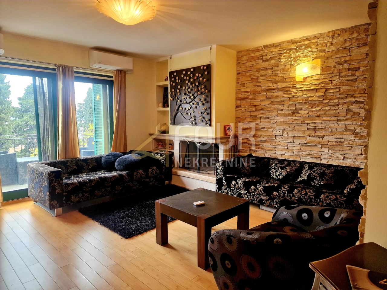 Kuća u Opatiji, 261m², 7 soba