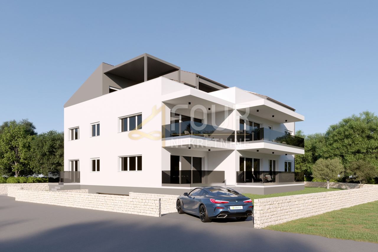 Wohnung u Rovinju, 101.94m², 3 sobe