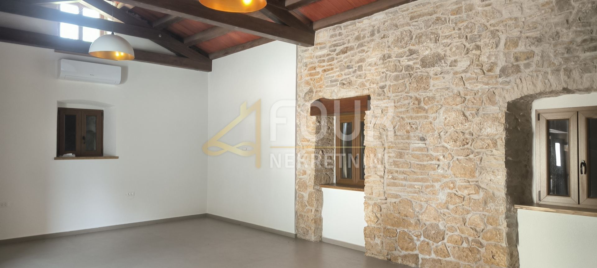 Kuća u Barbanu, 240m², 4 sobe, slika 3