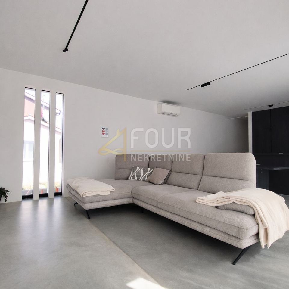 Casa u Labinu, 143m², 3 sobe, slika 3
