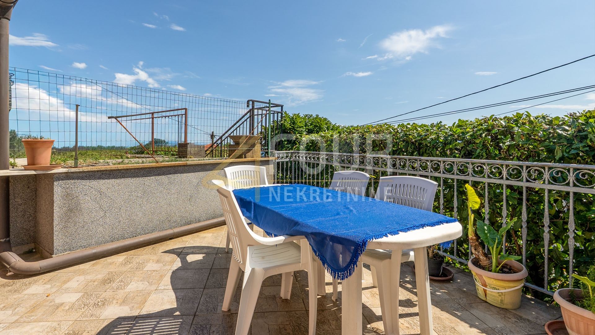 Haus u Rijeci, 94m², 2 sobe, slika 2