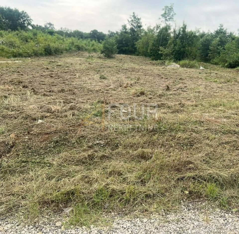 Terreno u Umagu, 500m², slika 2