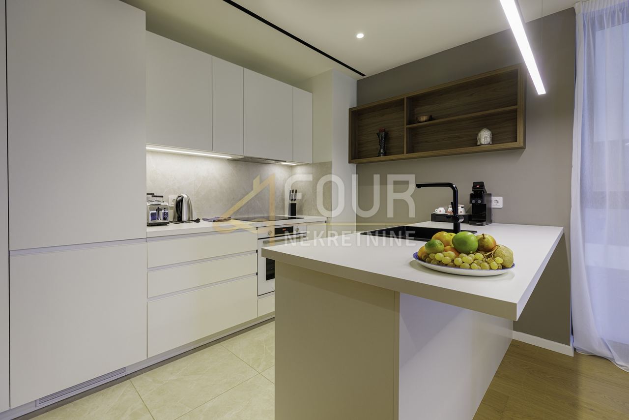 Wohnung u Umagu, 61.8m², 1 soba, slika 3