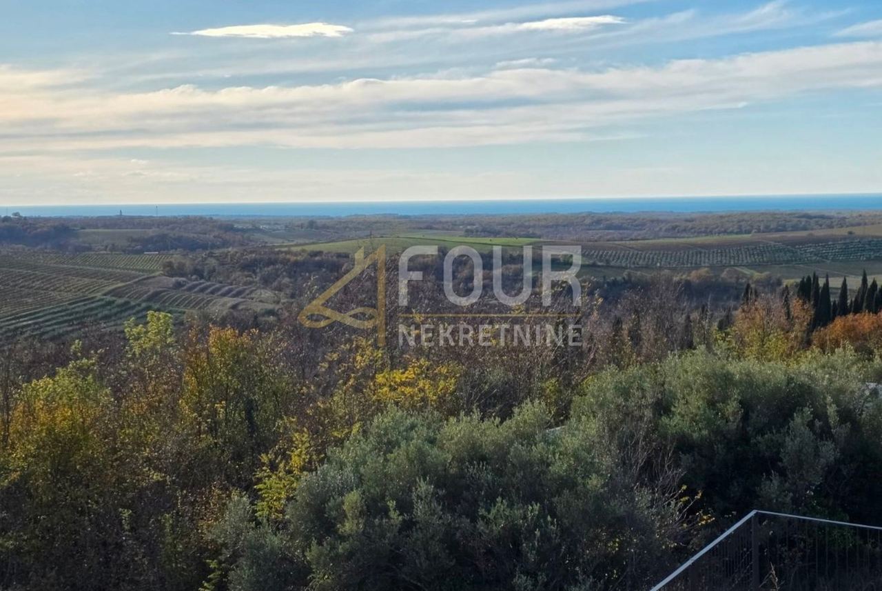 Grundstück u Buju, 1341m², slika 2