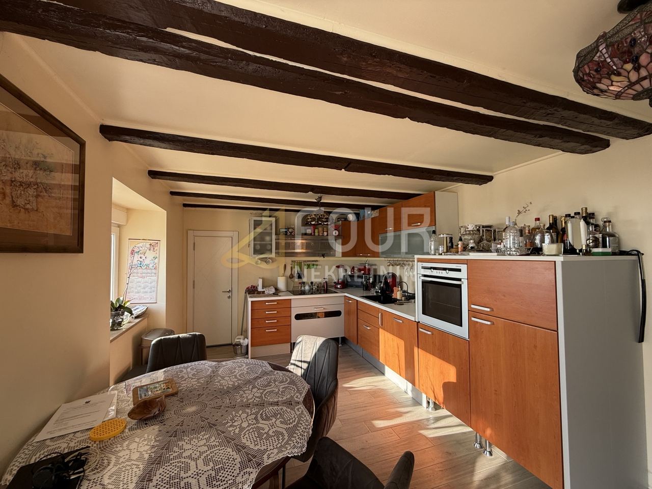 House u Bakaru, 266m², 7 soba, slika 2