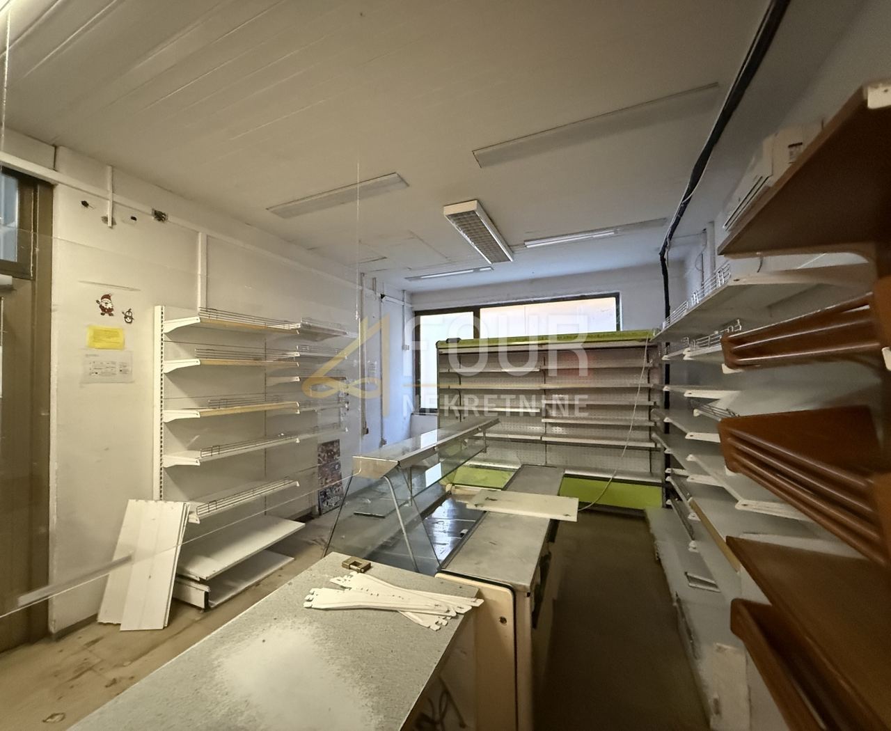 Commercial Space u Rijeci, 64m²