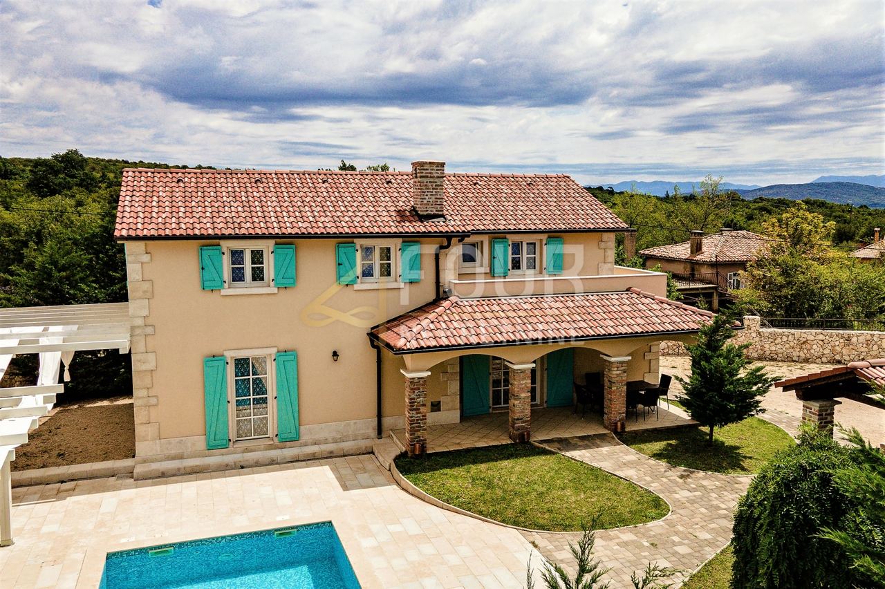 Haus u Dobrinju, 216m², 4 sobe