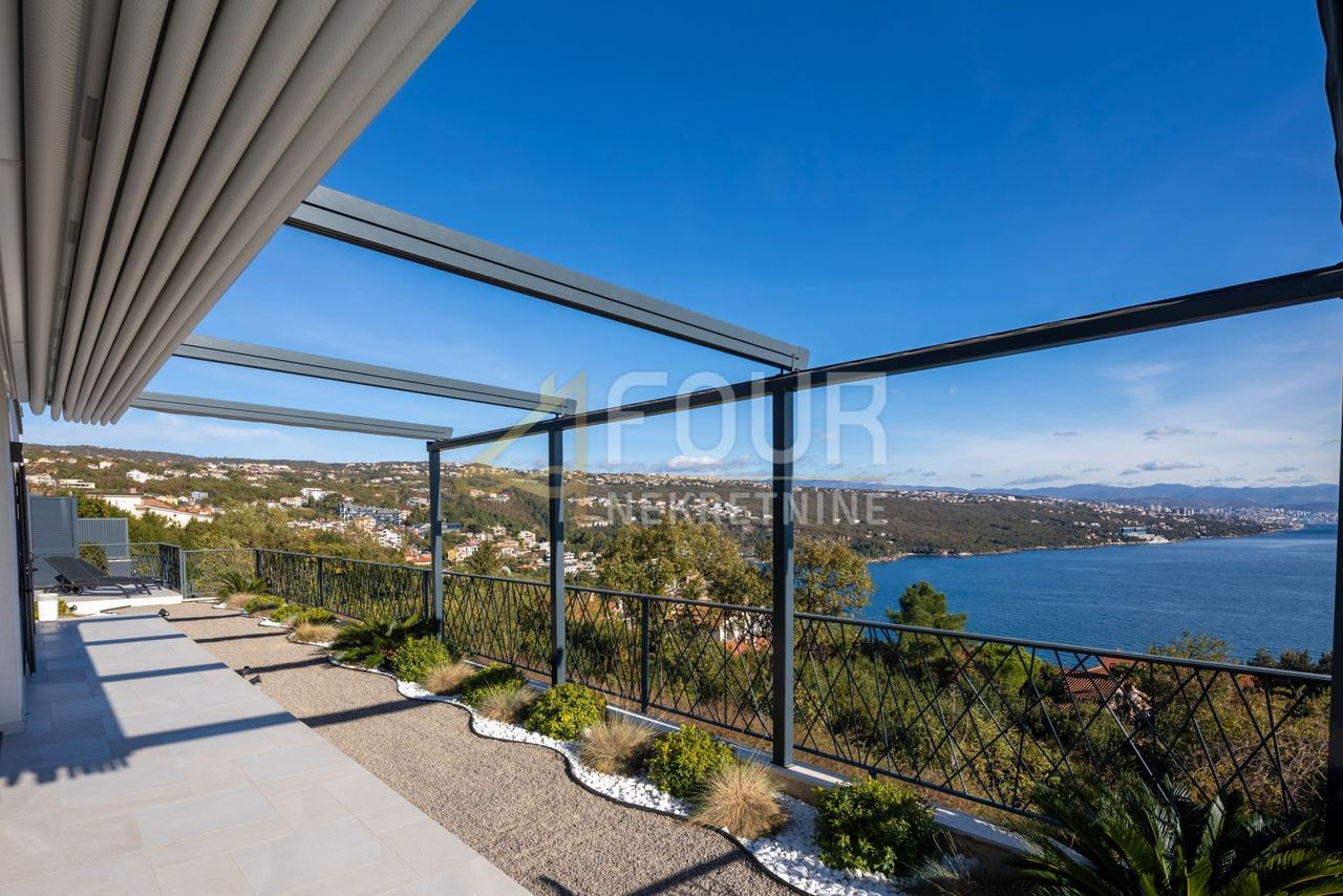 Appartamento u Opatiji, 294.64m², 4 sobe