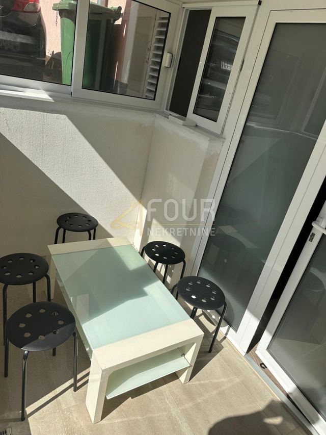 Apartment u Vodicama, 53.85m², 2 sobe, slika 2
